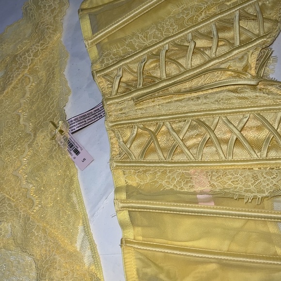 (L) 2pcs Victoria’s Secret Dream Angels set Corset & Cheeky Panty - Picture 17 of 17